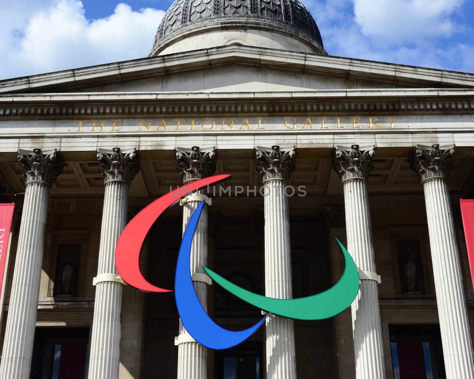 Paralympic logo on National gallery