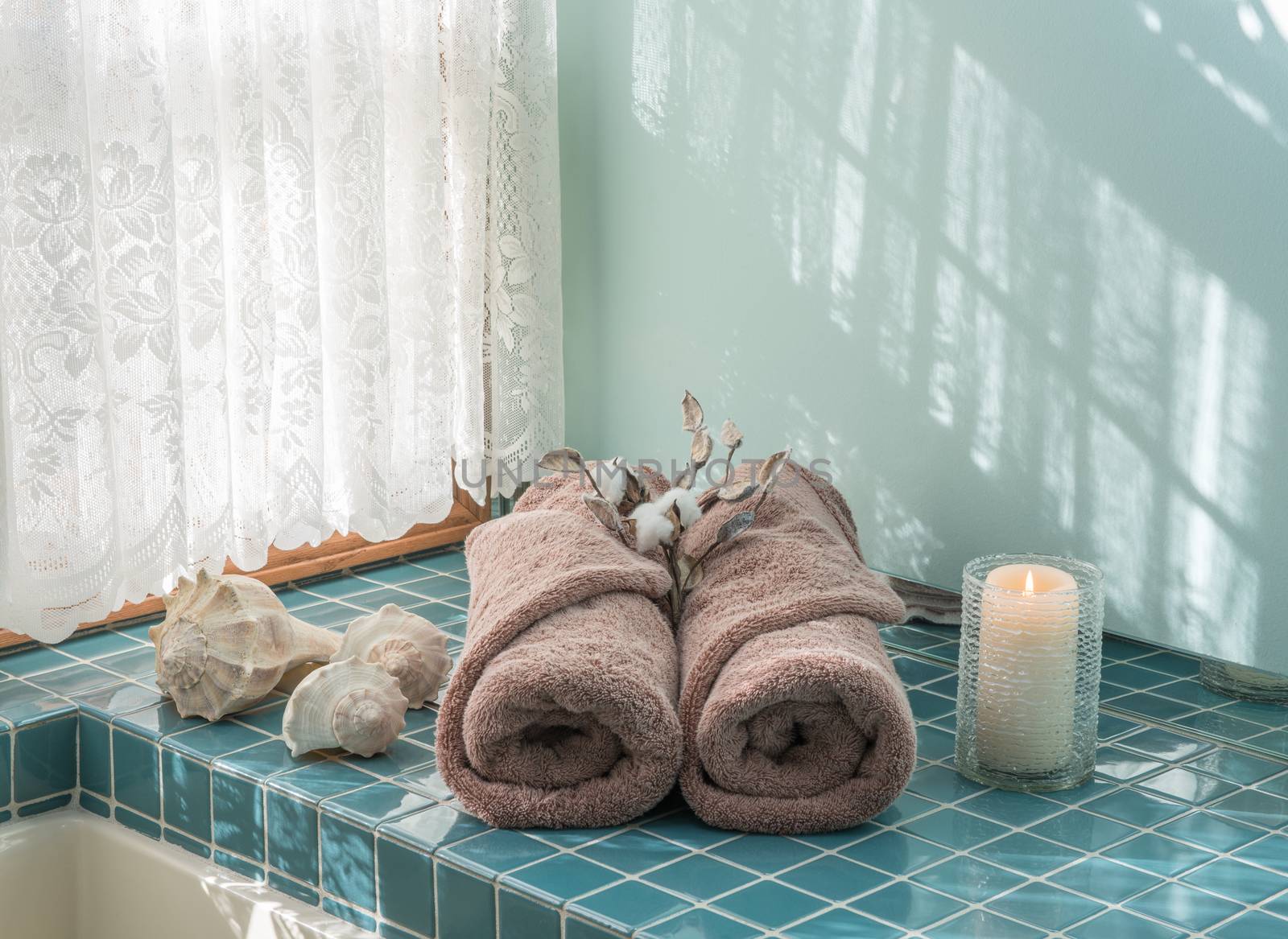 Luxury master bath with spa towels