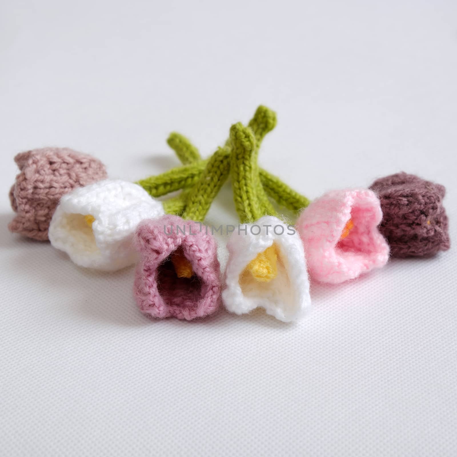 Spring flower, handmade tulip, diy, knit by xuanhuongho
