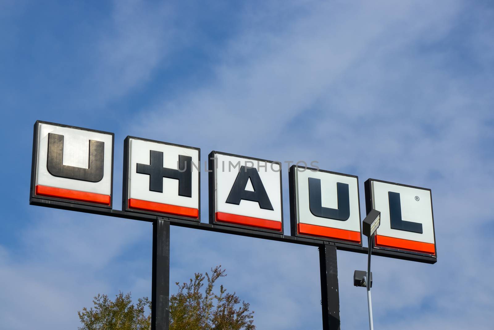 U-Haul Sign and Logo by wolterk