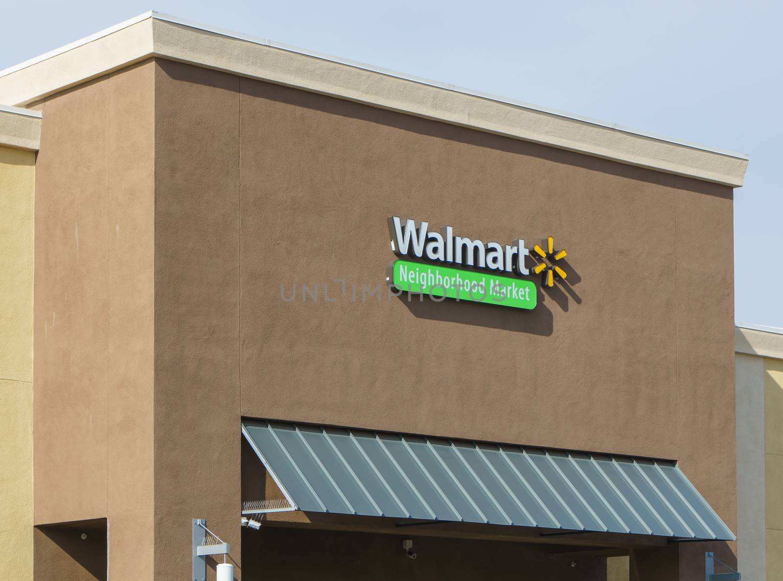 ALTADENA, CA/USA - JANUARY 16, 2016: Walmart Neighborhood Market store. Walmart Neighborhood Market stores are owned by Walmart.