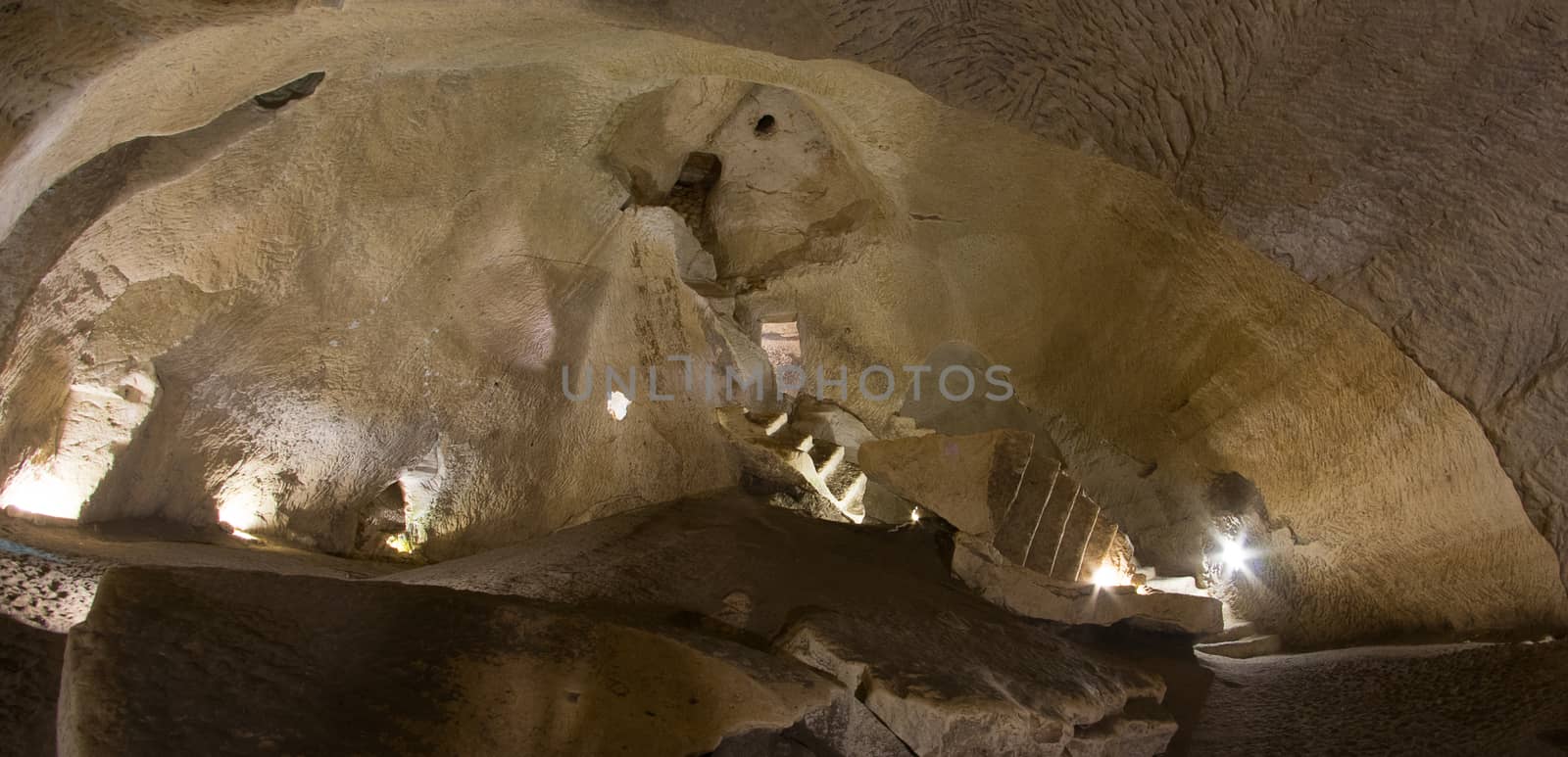Caves in Beit Guvrin, Israel by javax