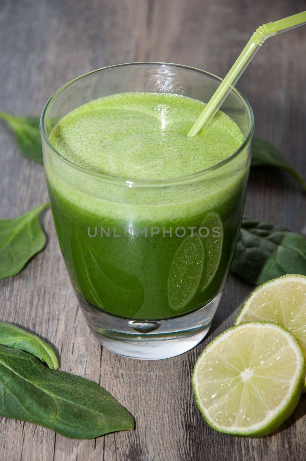 Green detox juice with fruits and vegetables