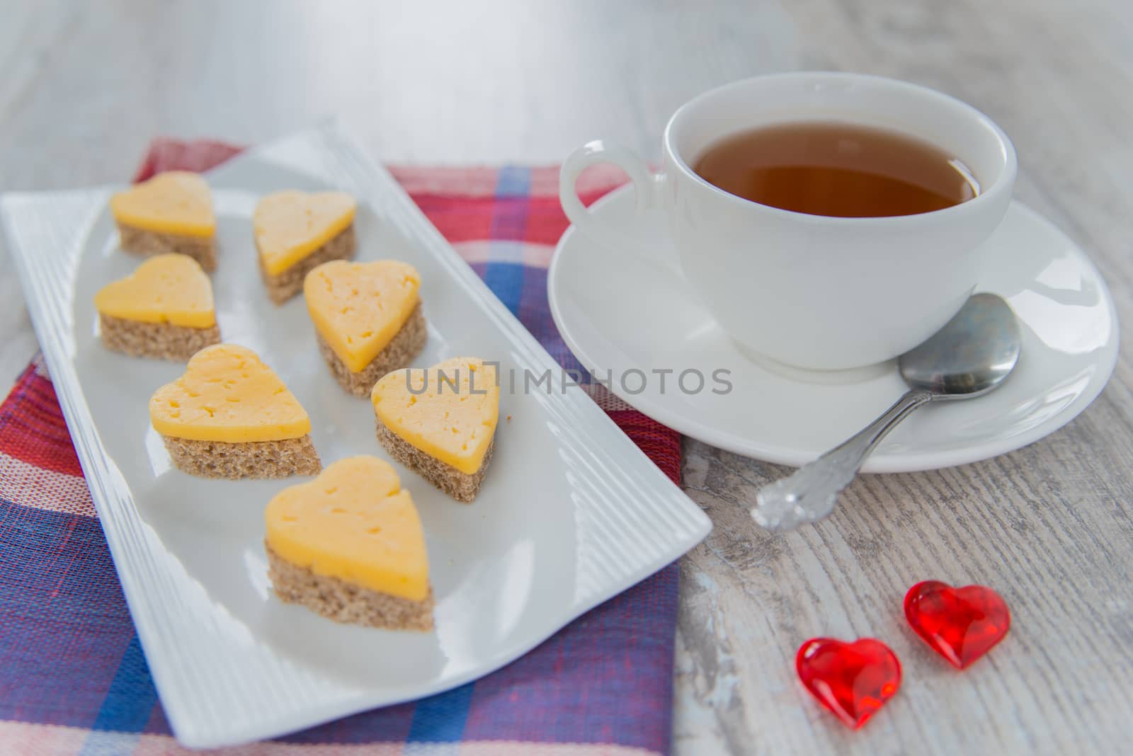 Saint Valentines day breakfast  by Linaga