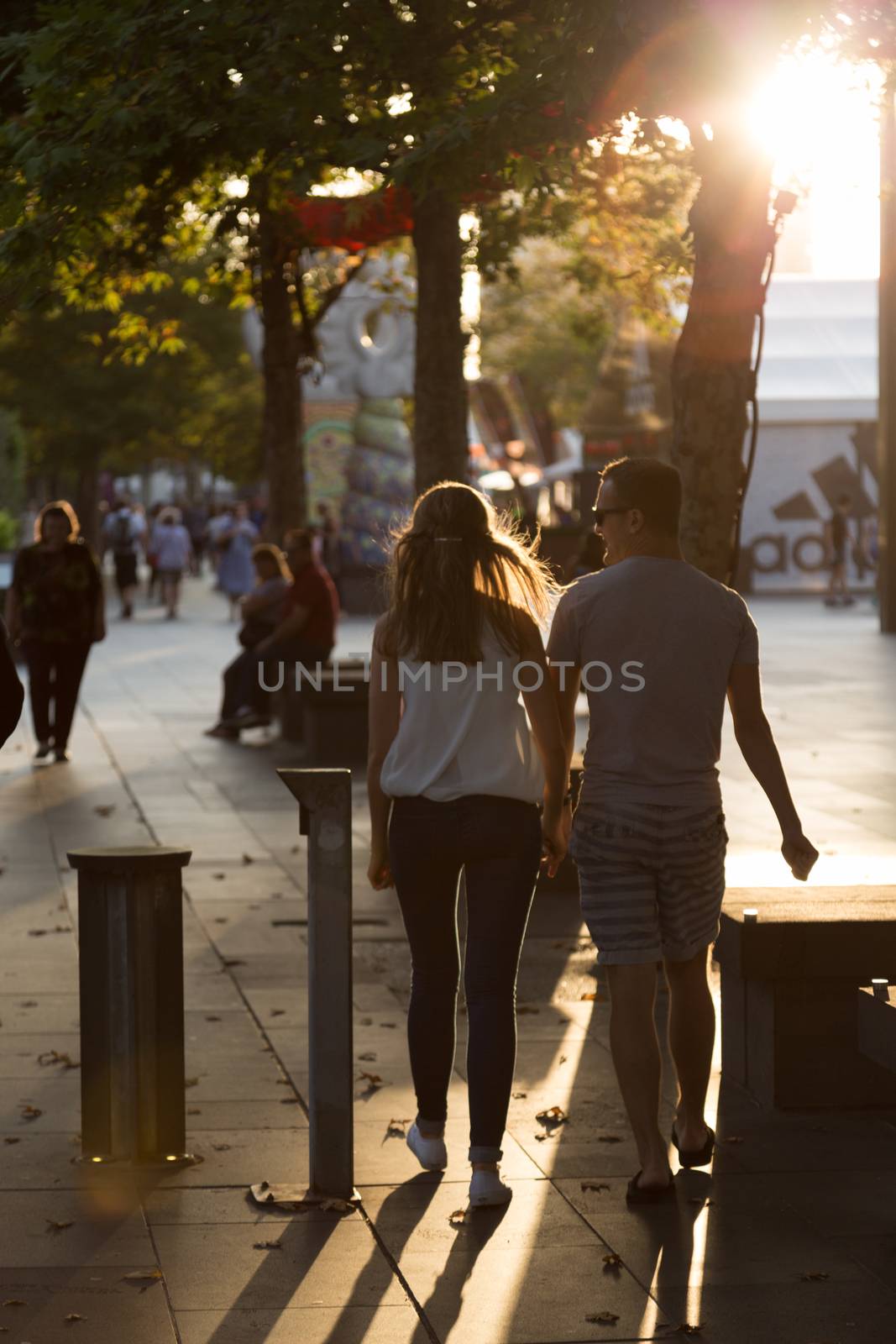 2016 Australian Open - Couple walking along the Banks of the Yar by davidhewison