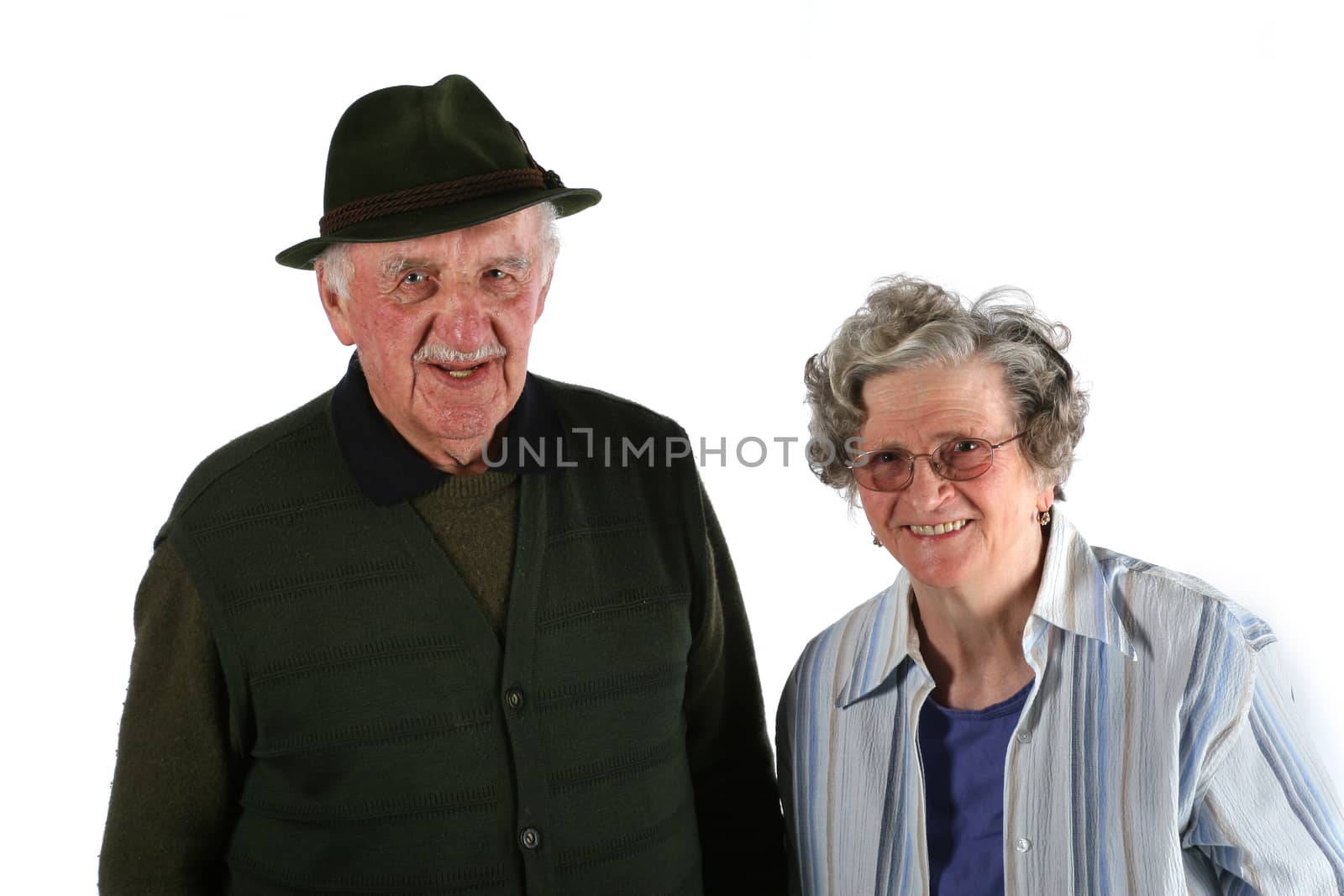 Elderly couple by Aarstudio