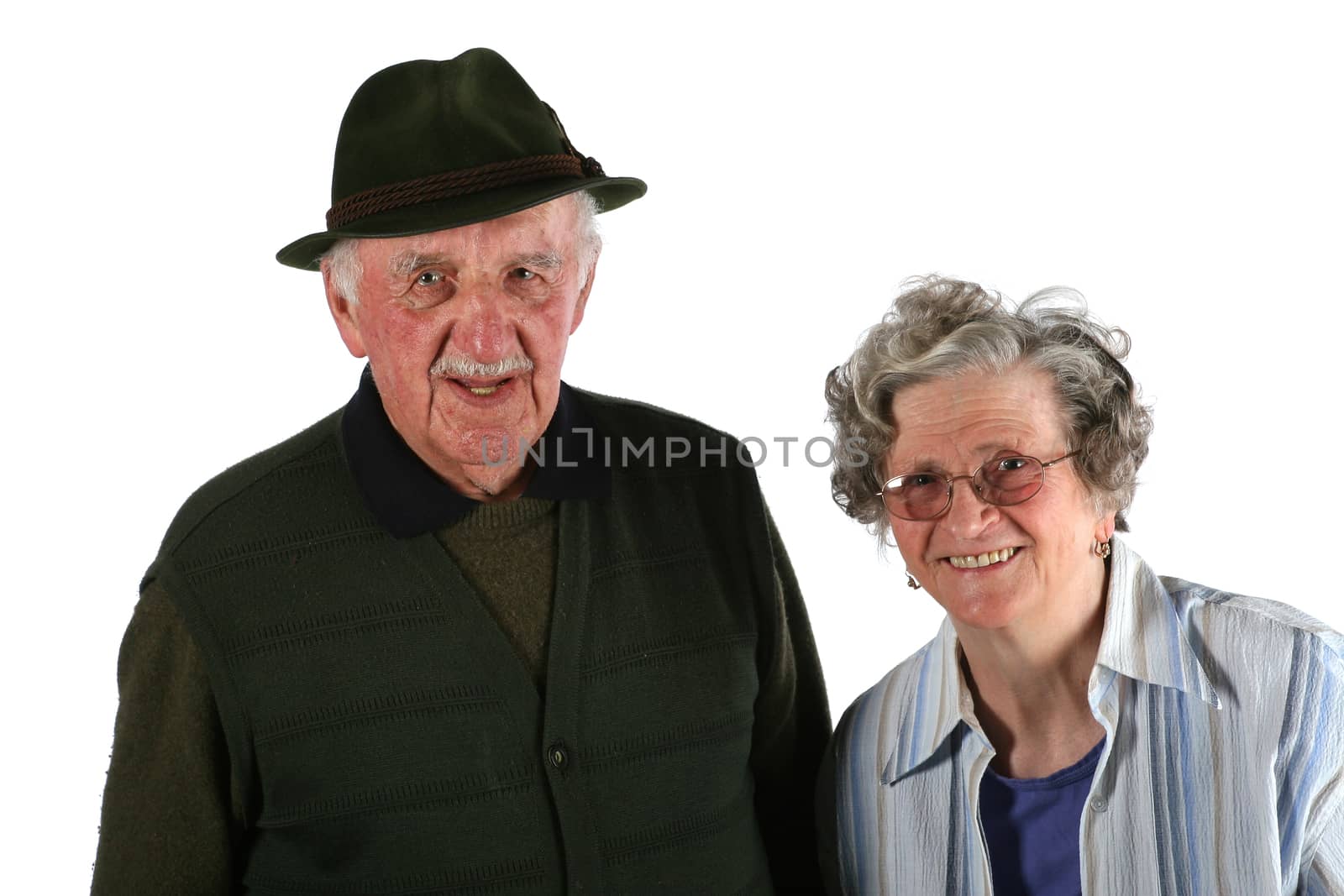 Elderly couple by Aarstudio