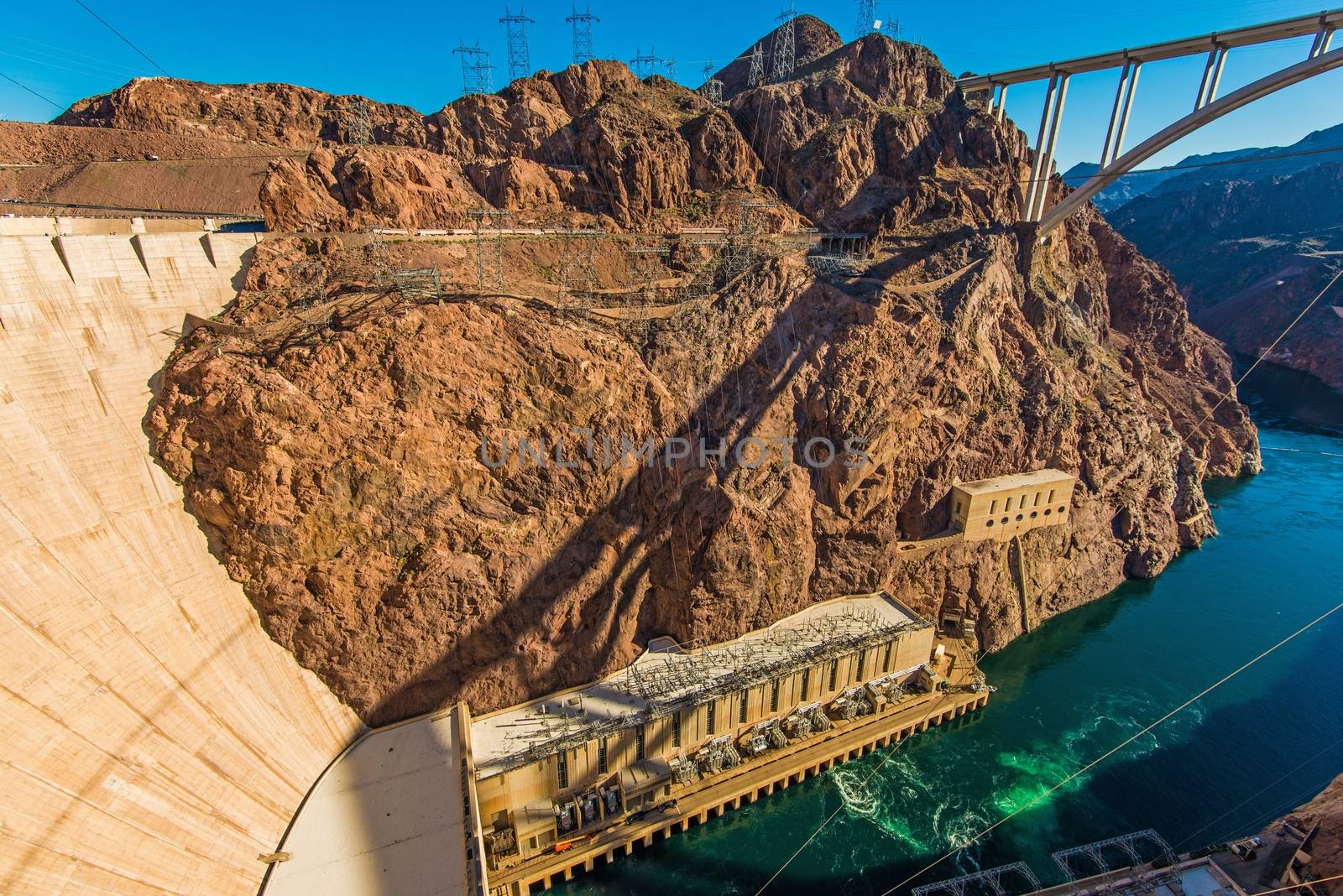 Hoover Dam Canyon by welcomia