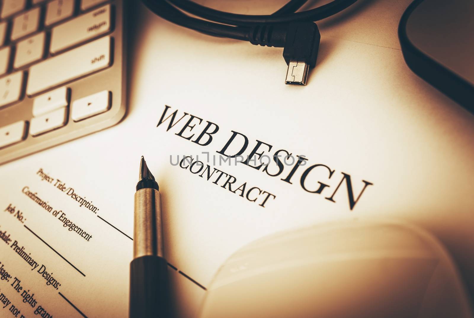 Web Design Contract by welcomia