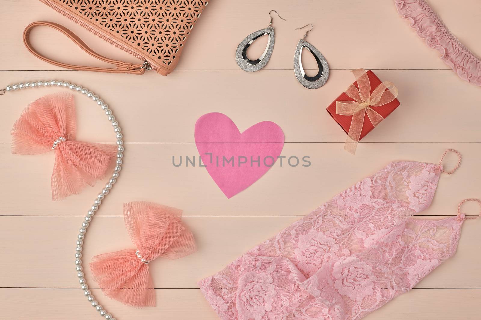 Overhead woman essentials, fashion bride pink set by 918