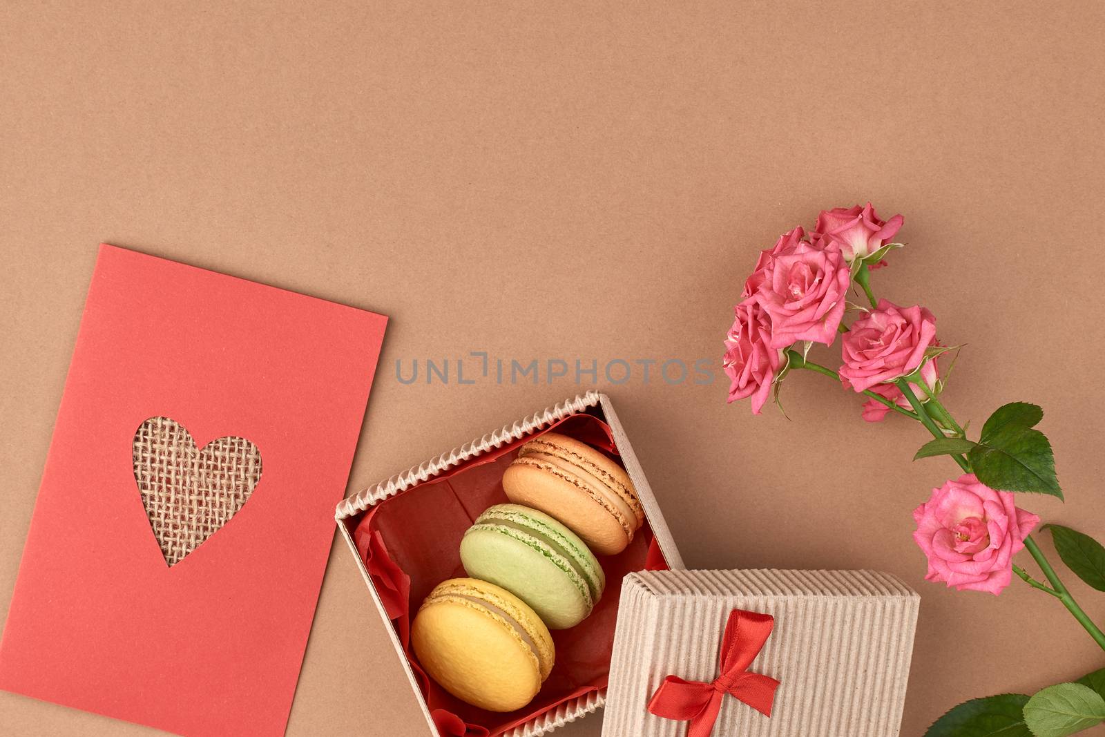 Valentines Day. Love heart, gift macarons, roses by 918