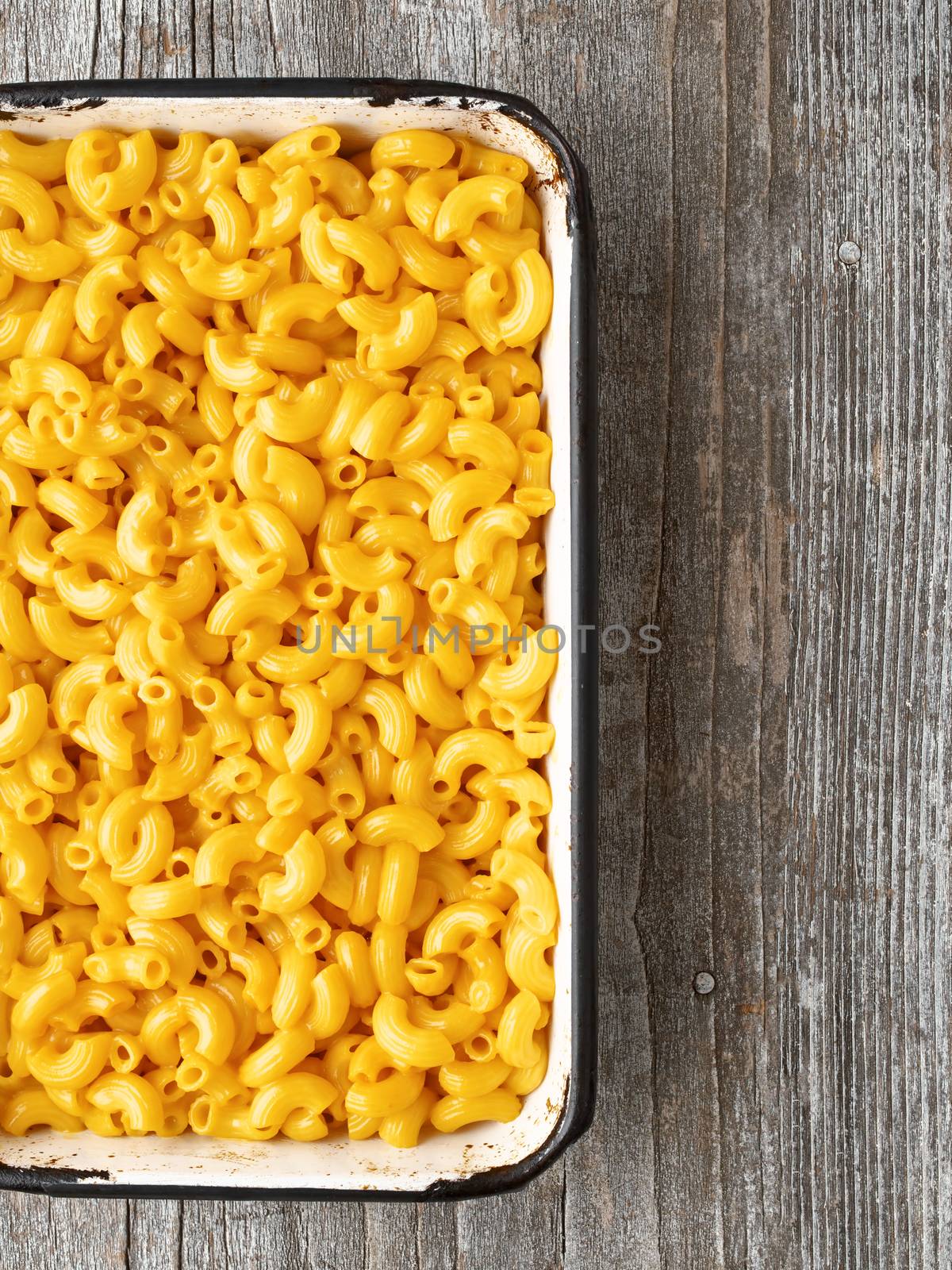 close up of rustic macaroni and cheese