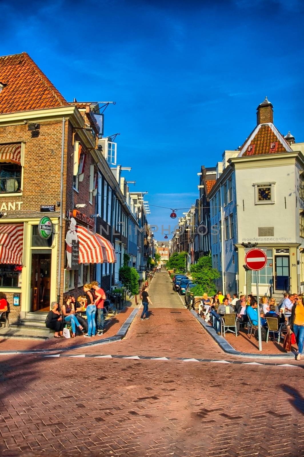 AMSTERDAM, HOLLAND - JUN 2013: Street with houses on June 5, 201 by Eagle2308