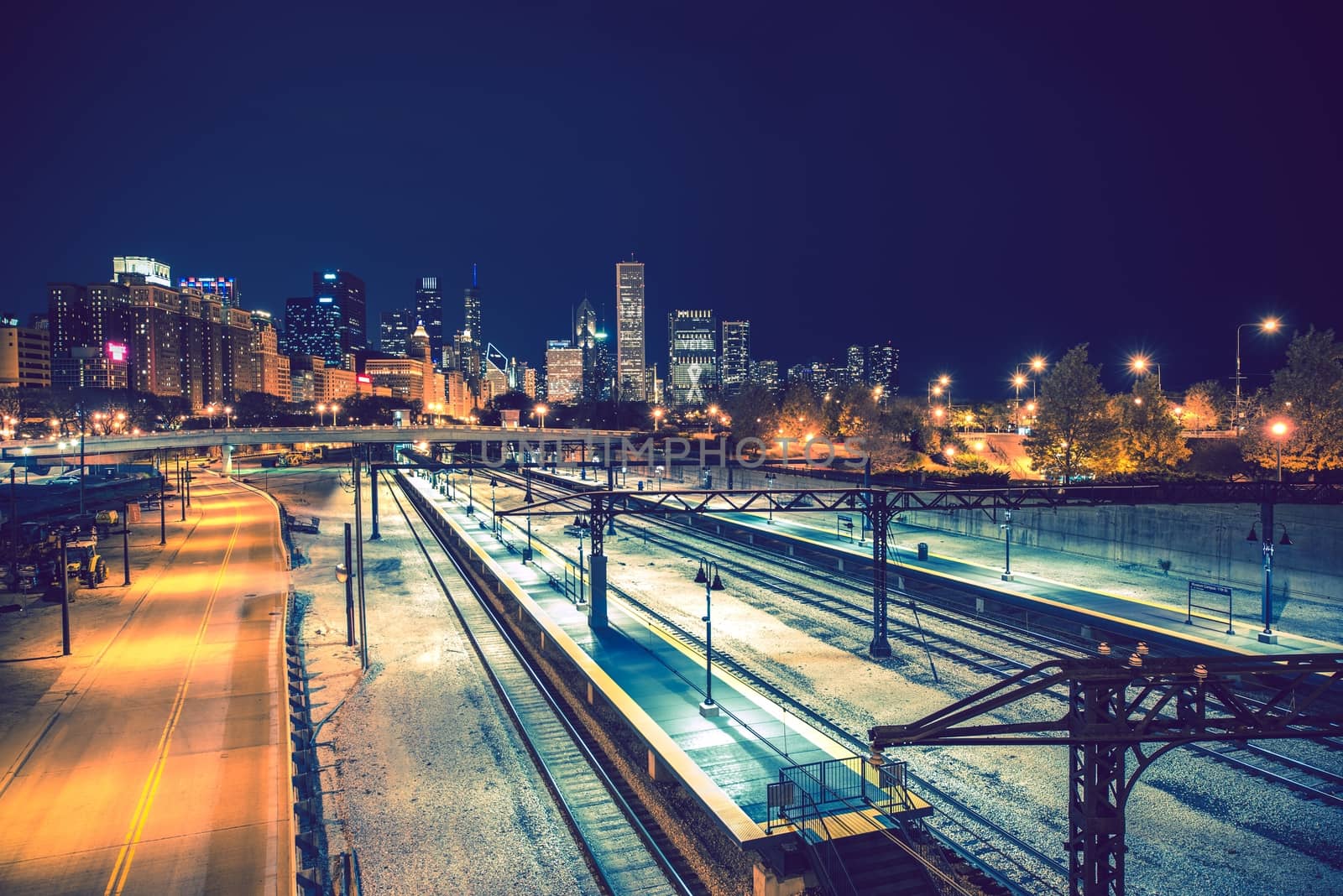 Welcome in Chicago. Late Night Chicago Skyline and the Railroads. Chicago, Illinois, United States.