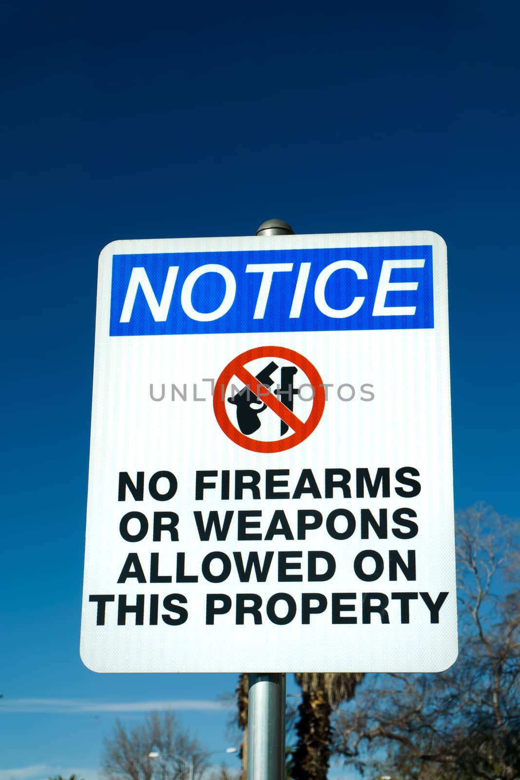 No firearms or weapons with red circle sign.