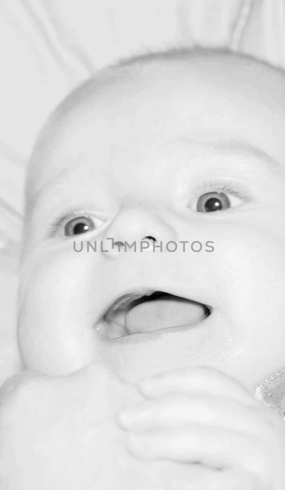Portrait of  four months old baby  by CatherineL-Prod