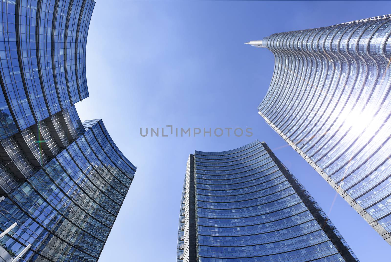 Milan square Gae Aulenti by ventdusud