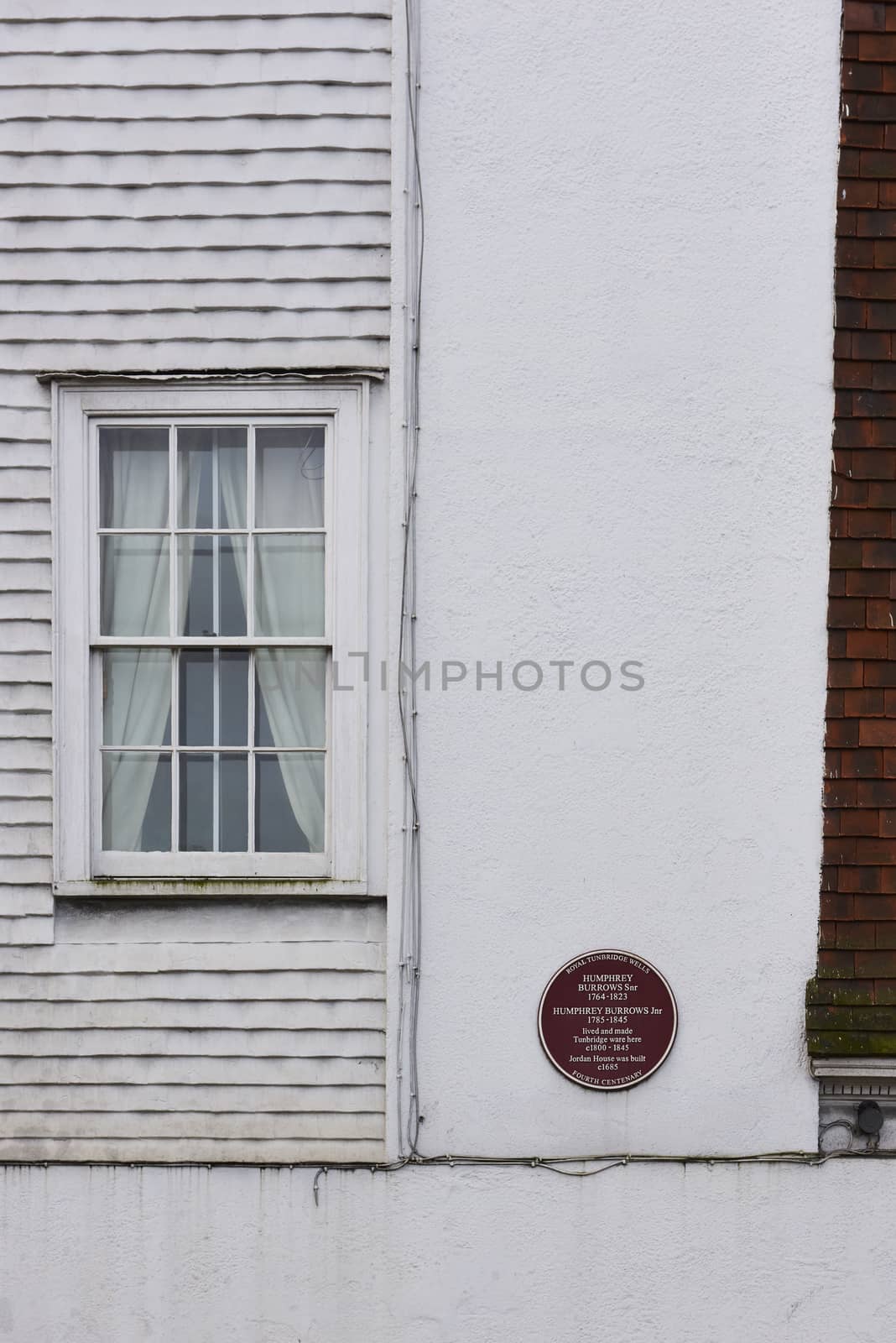 TUNBRIDGE WELLS, UK - JANUARY 26: Plaque outside house where Humphrey Borrows Snr and, later, Humphrey Borrows Jnr lived and manufactured Tunbridge ware. January 26, 2016 in Tunbridge Wells.
