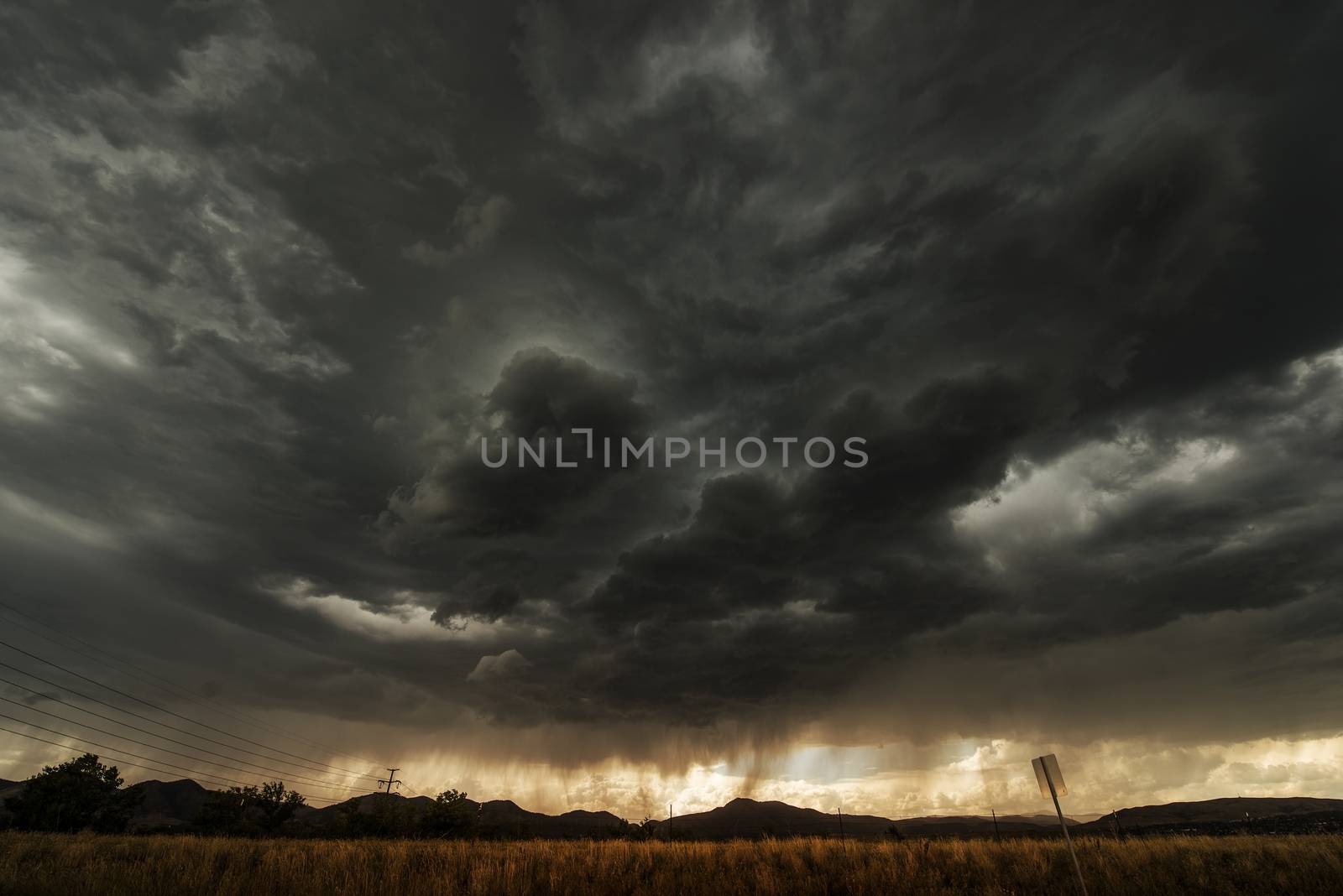 Coming Storm. Colorado Front Range Summer Storm.