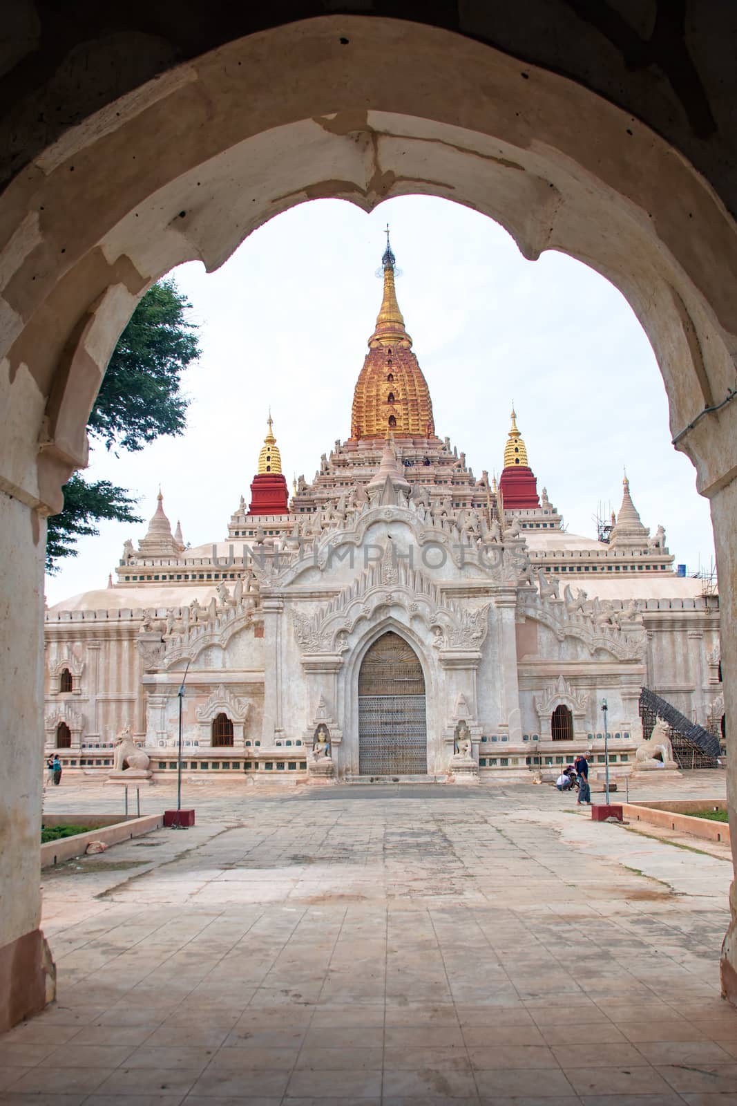  Ananda temple in Bagan , Myanmar