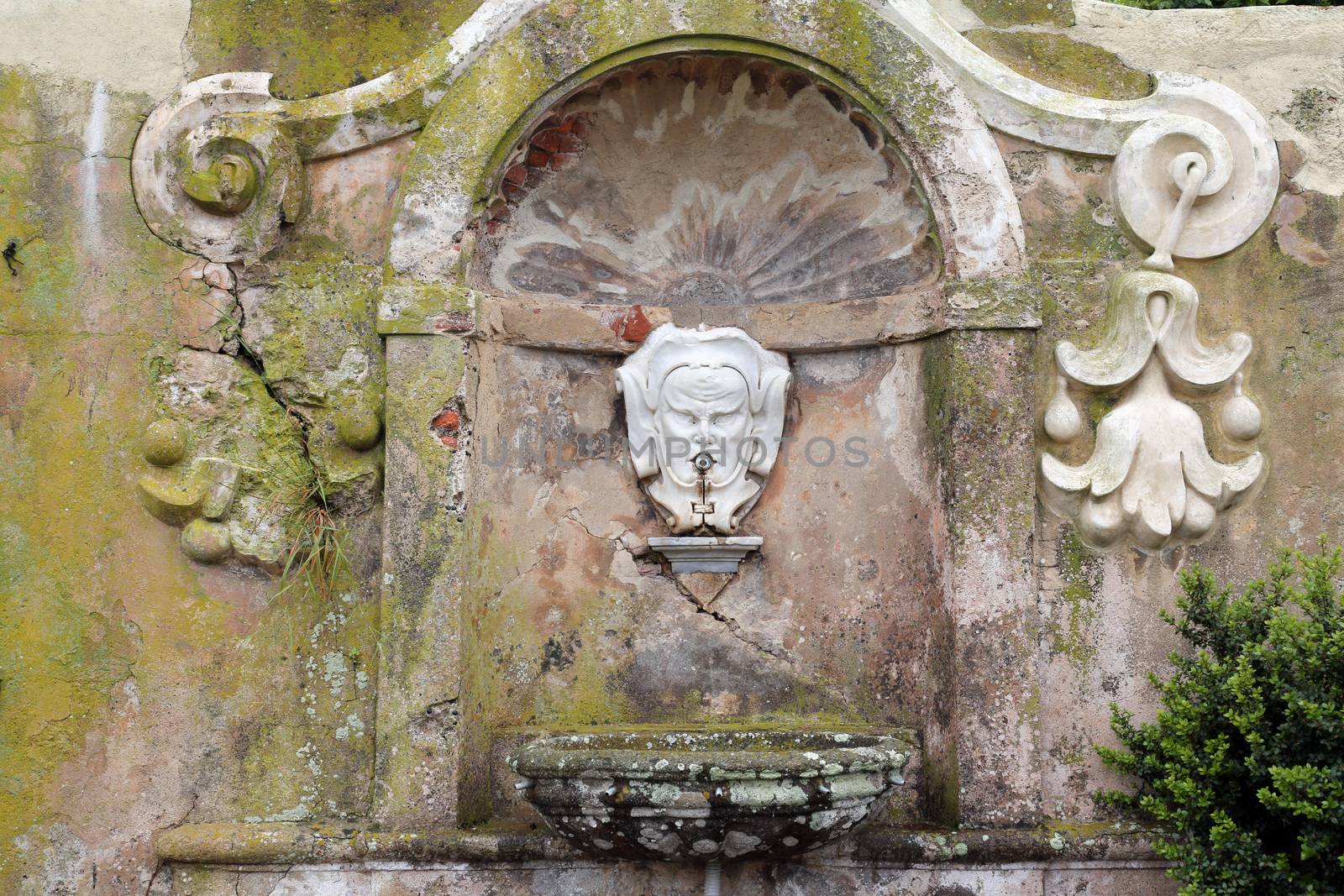 Garden fountain