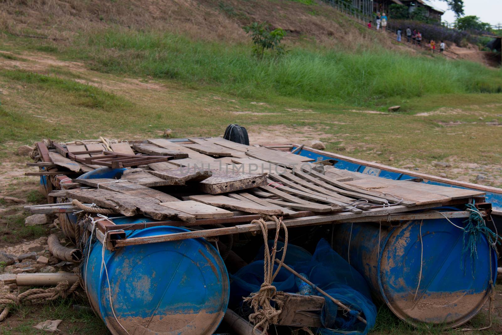 Passenger pontoon boat damaged by N_u_T