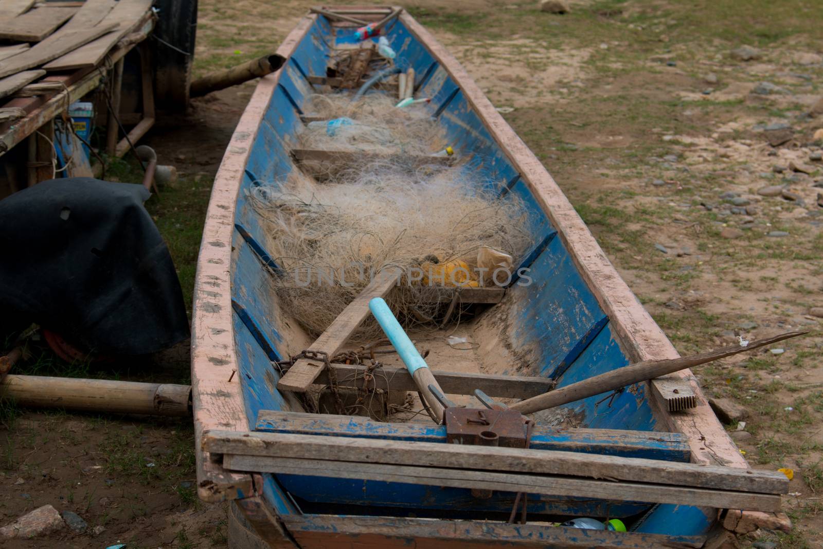 Boat across the Mekong River by N_u_T