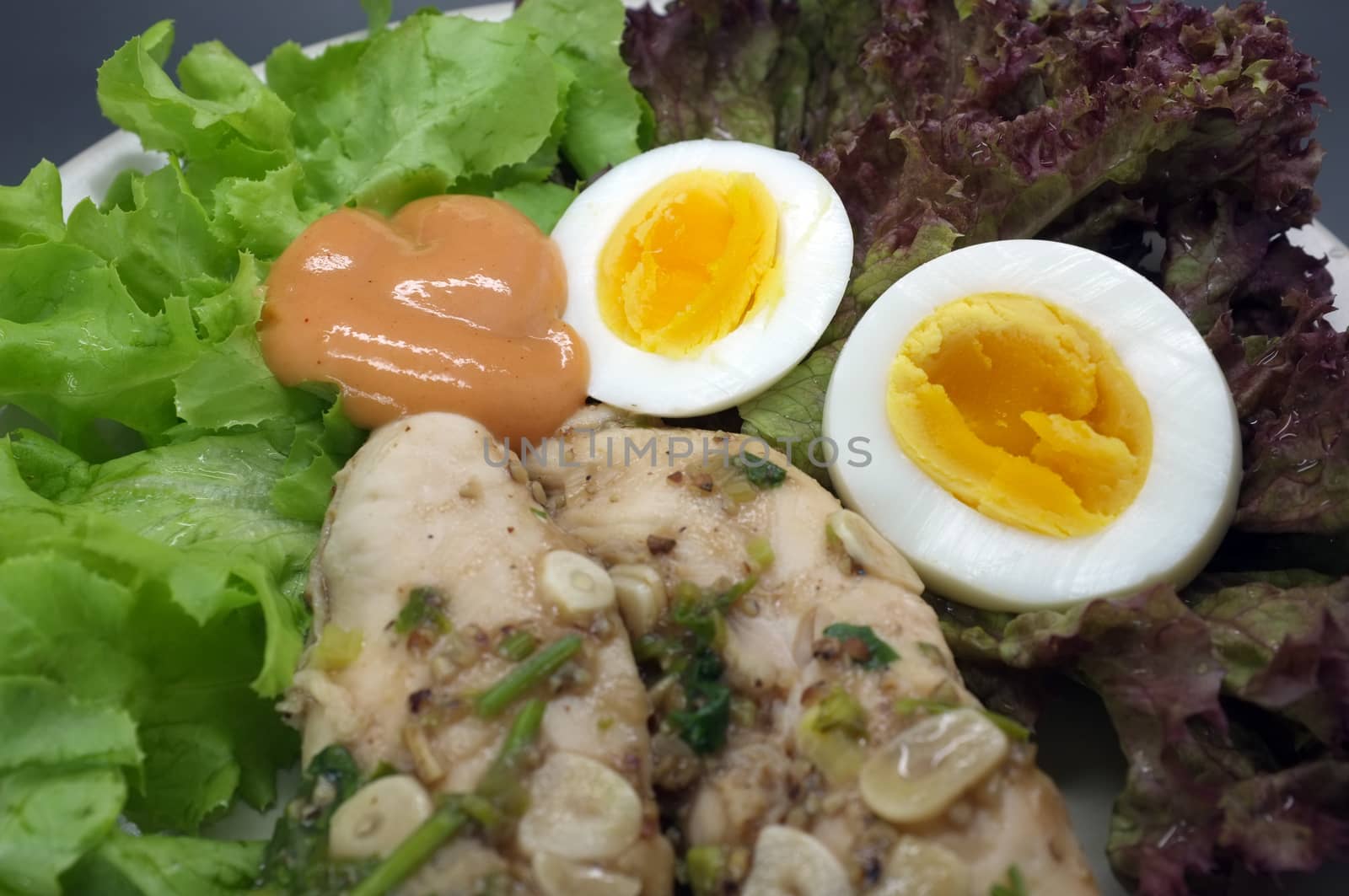Salad with chicken and egg