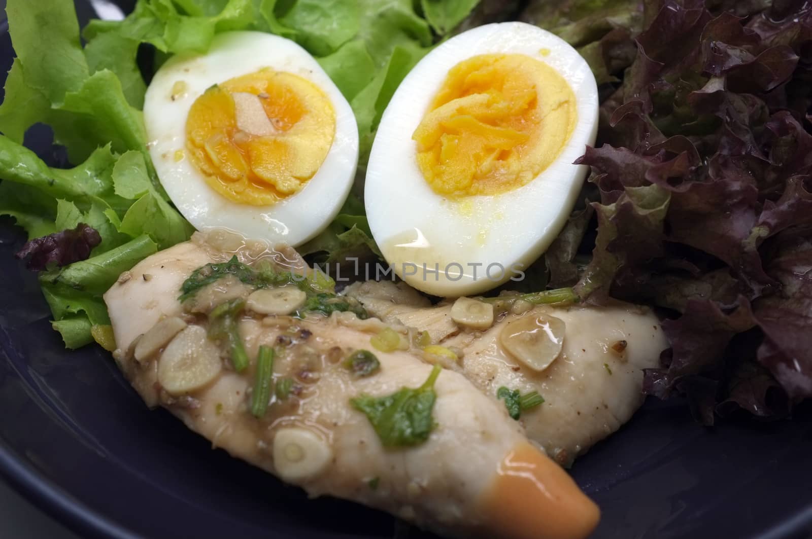 Salad with chicken and egg