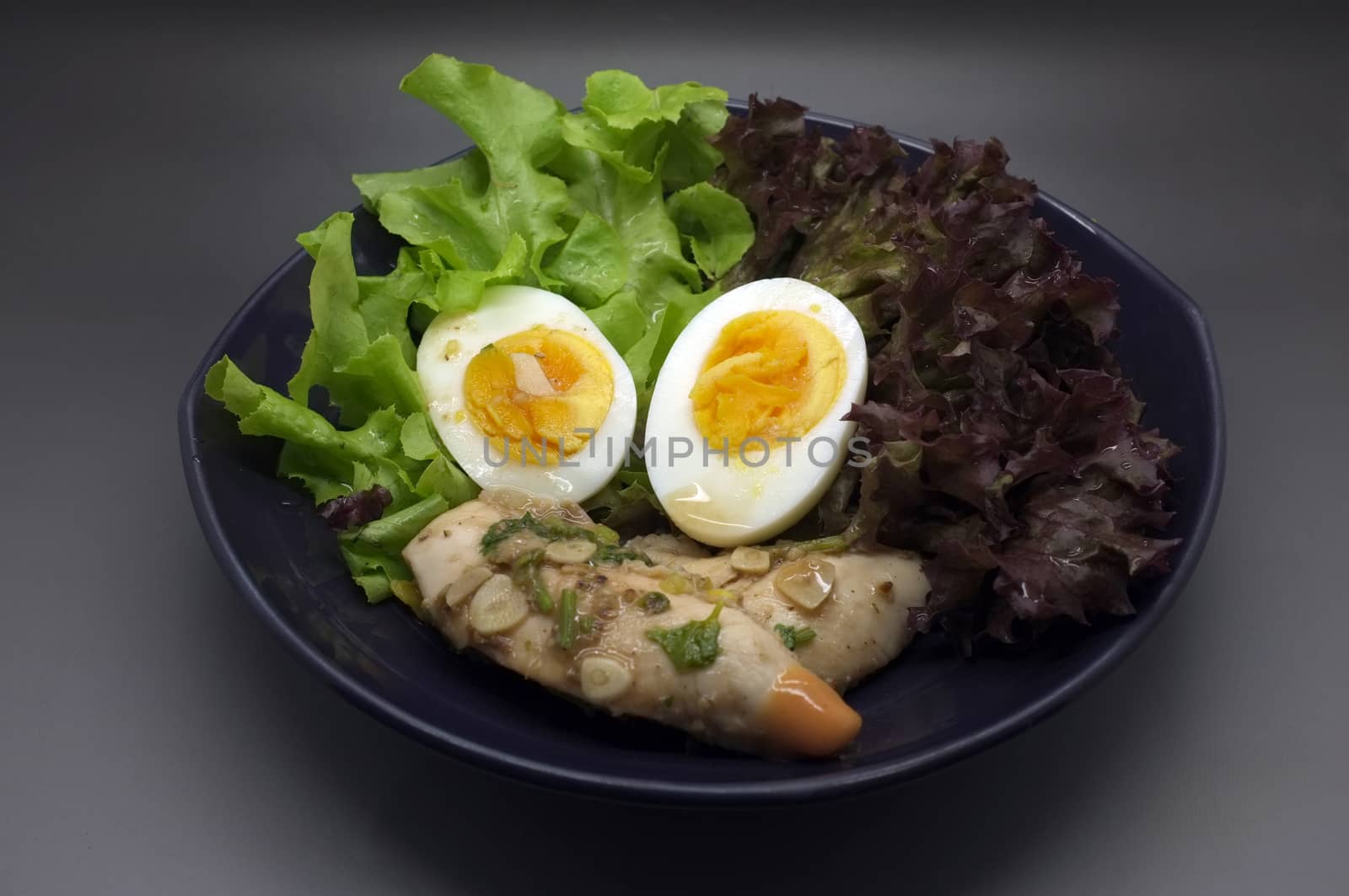 Salad with chicken and egg