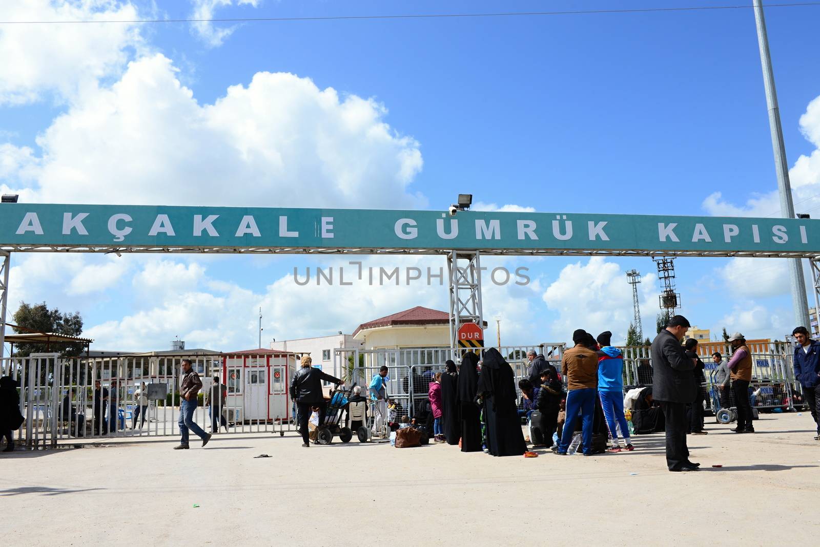 Border gate in Akcekale. On syrian sode of the border is area under Ismalmic state control. 31.3.2015 Akcakale, Turkey