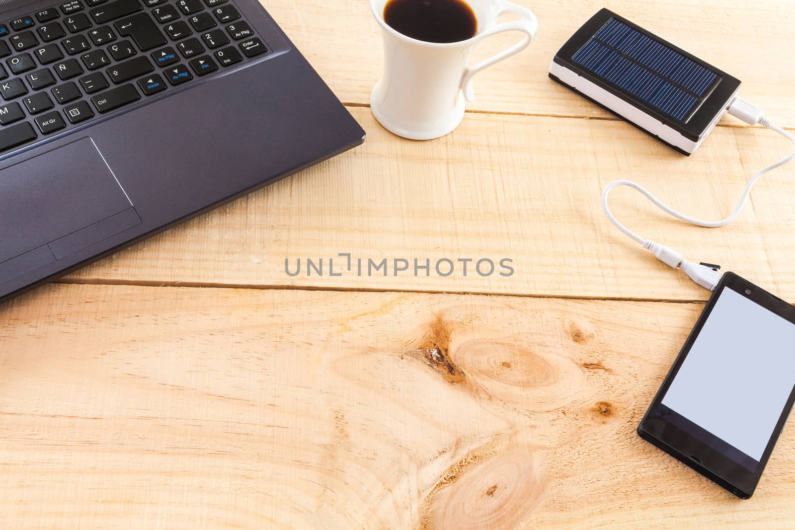 Office objects on wood by andongob