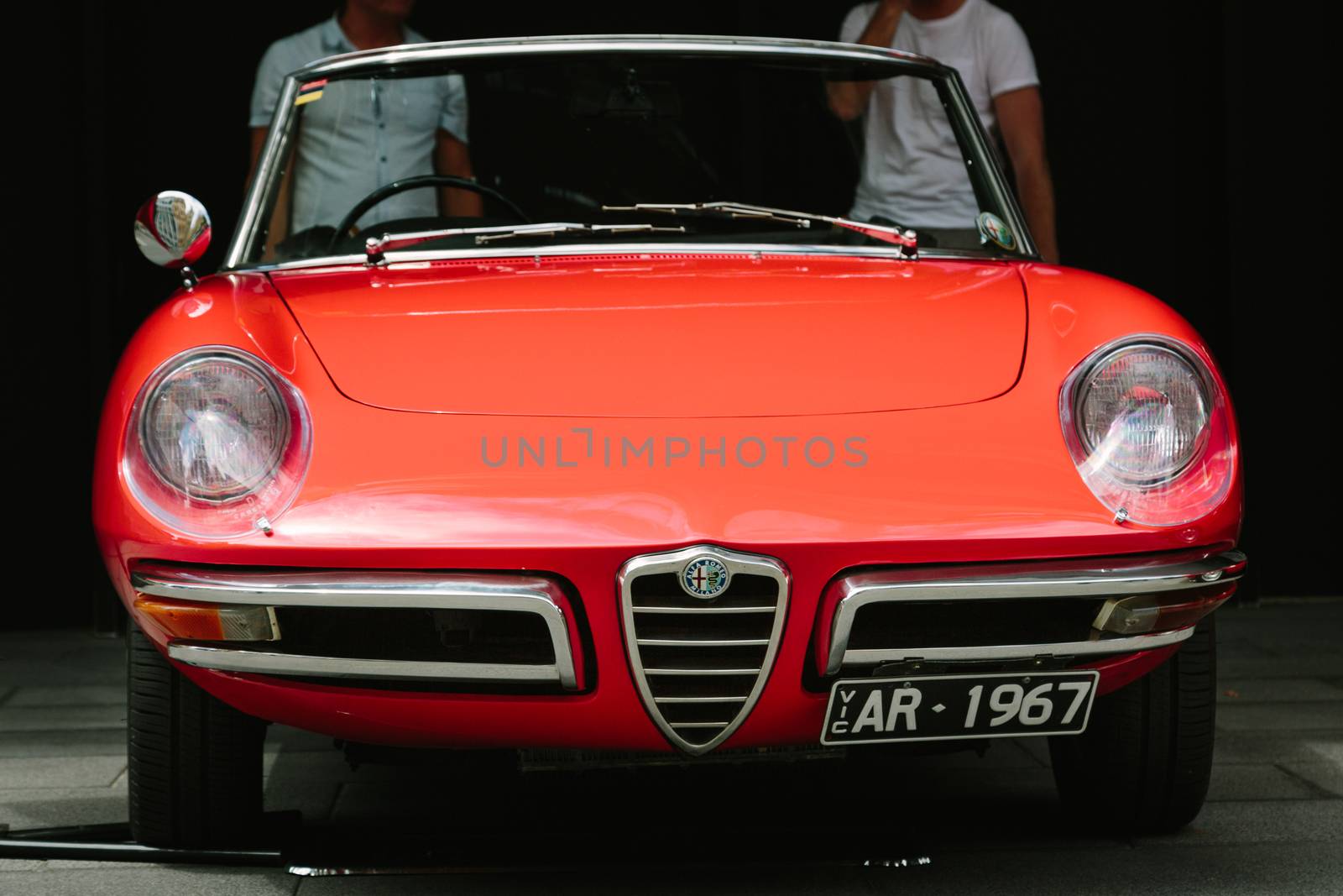 MELBOURNE/AUSTRALIA - JANUARY 31: Car enthusists display their cars at the Car Club Showcase, Federation Square, Melbourne held on the 31st January 2016. Held on the last Sunday of every month it was the Alfa Romeo Owner's Club's turn to show off some of the best examples of marques classic and modern models.