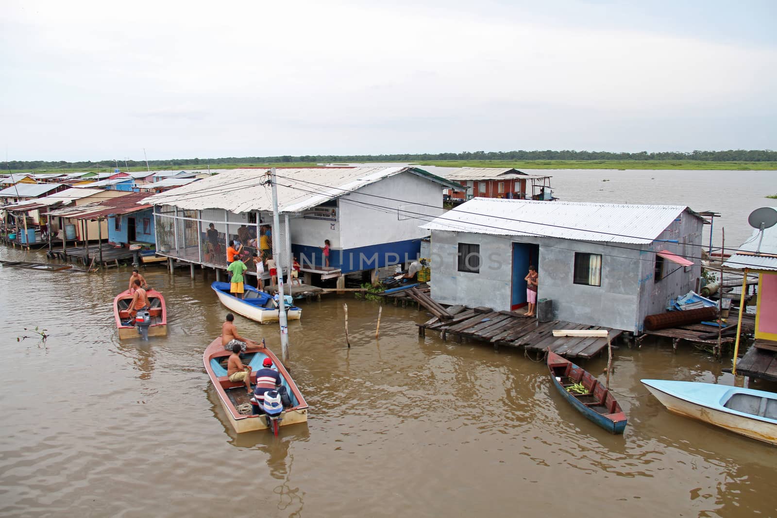 Houses floating or river Kwai in Thailand