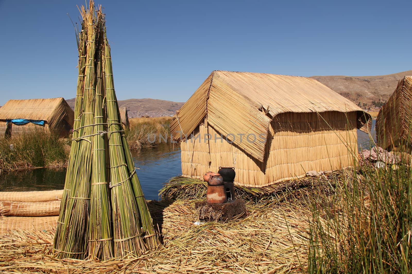 Floating vilige at lake Titicaca