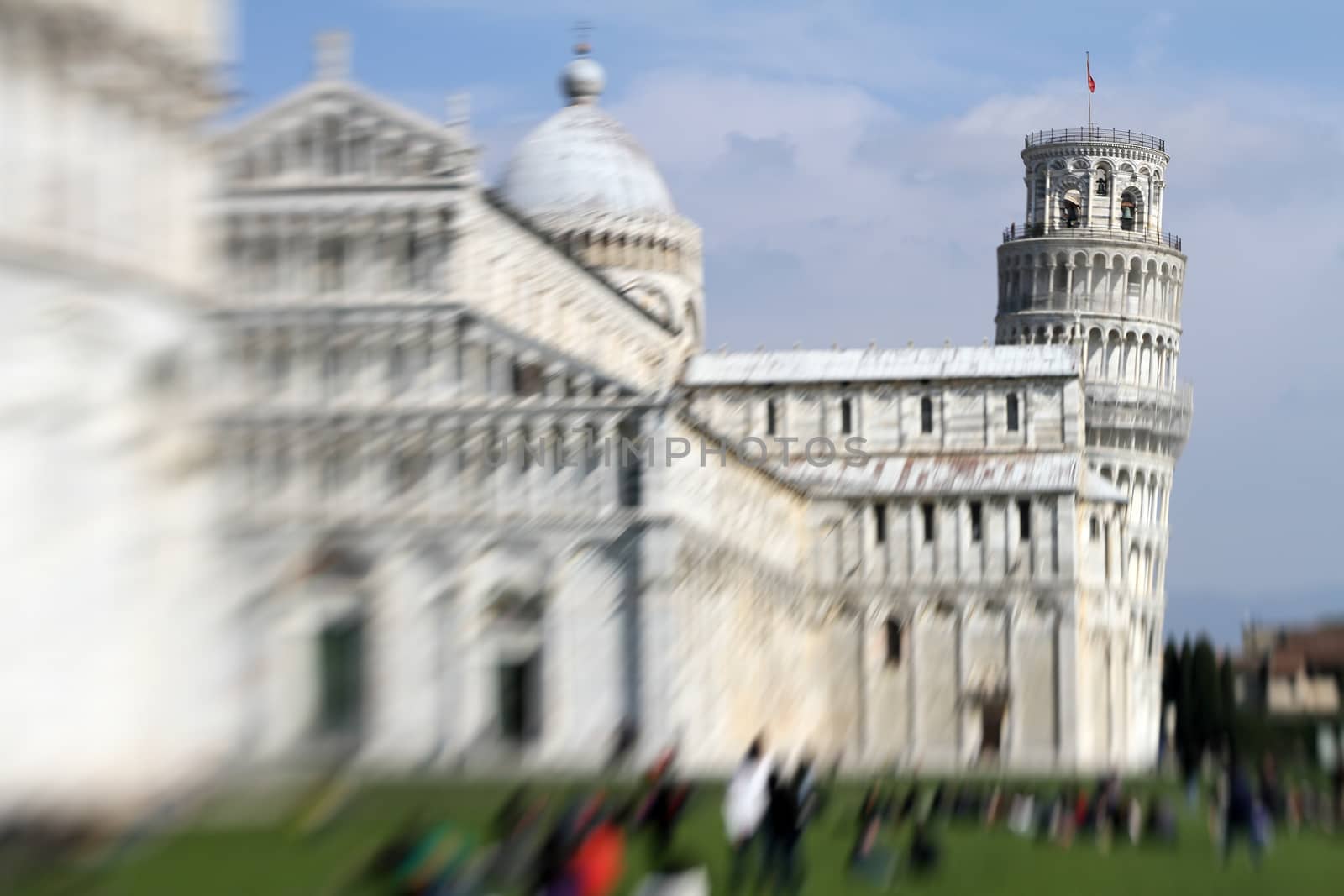 Pisa leaning tower (selective focus, done with lensbaby)
