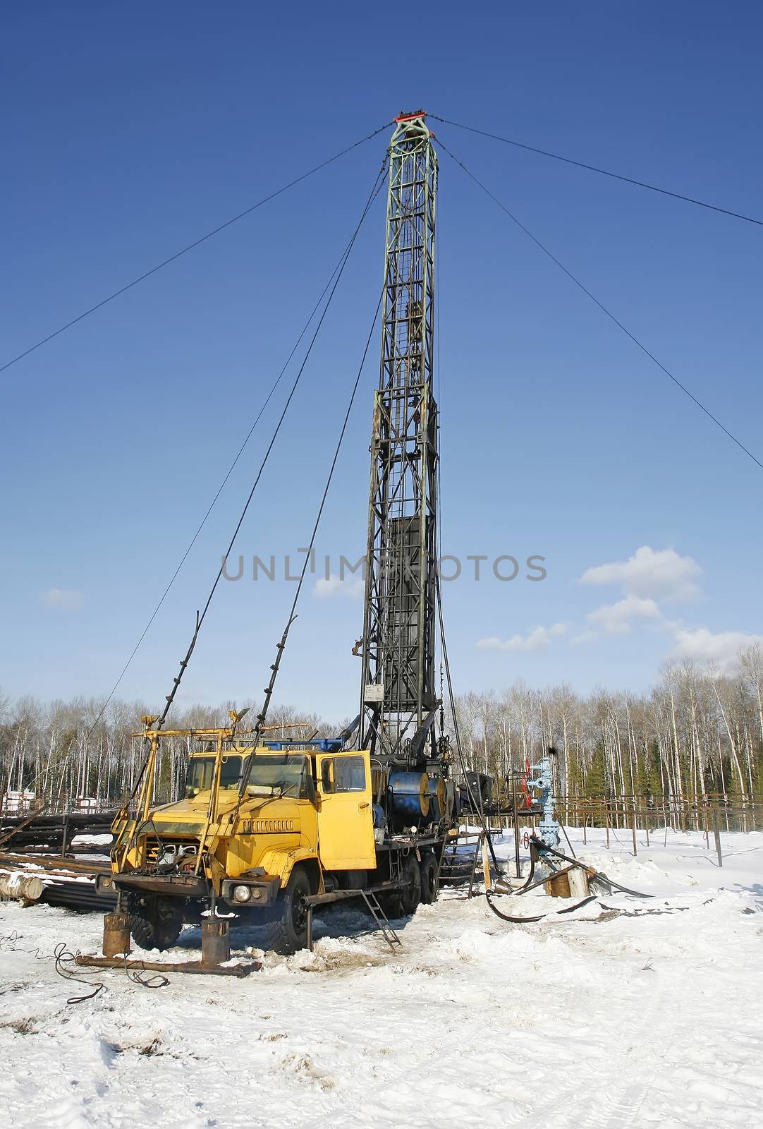 Oil industry. Mobile drilling rig on the basis of car to repair  by sergasx