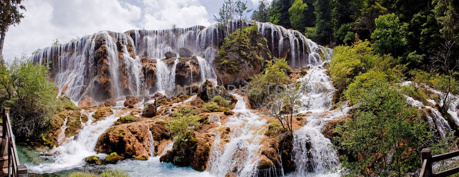 Aqua Azul waterfall near Palenque in Mexico
