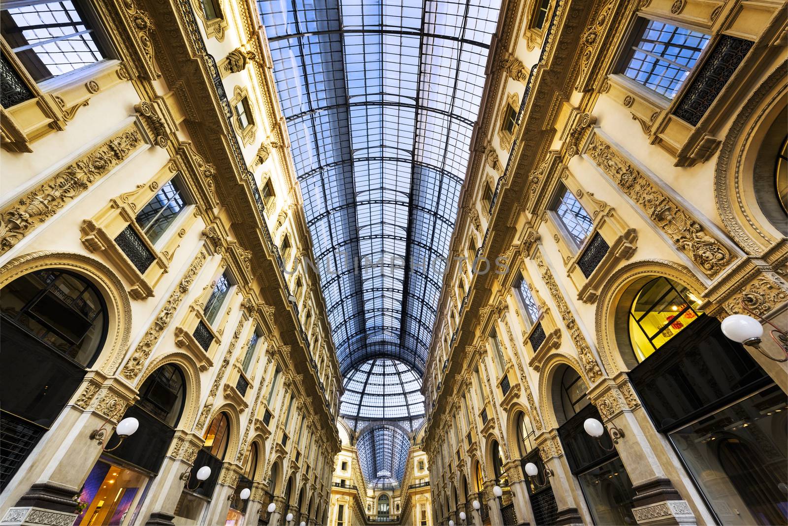 in the heart of Milan, Italy by ventdusud