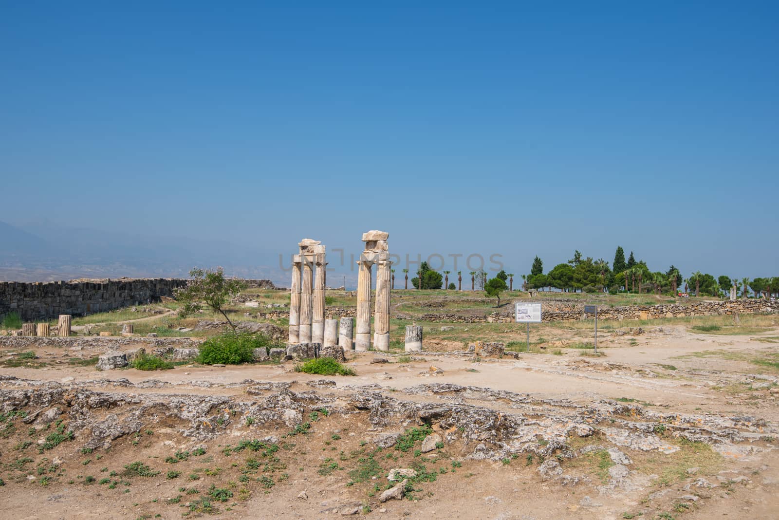 photo of ancient city Hierapolis by rusak