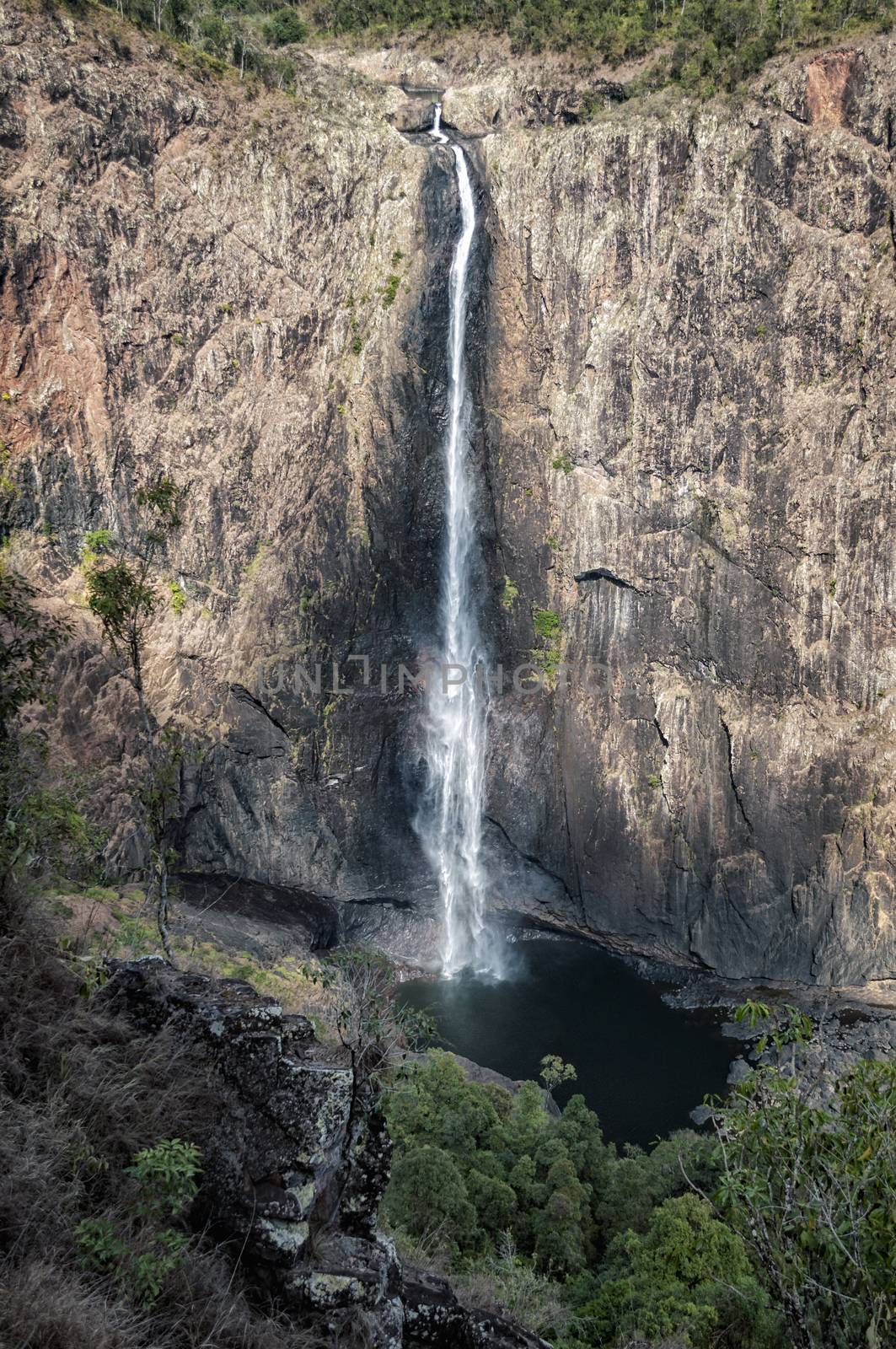 Waterfall in Australia by patricklienin