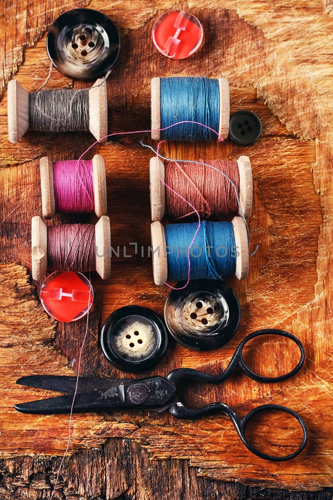 Spools of sewing threads by LMykola