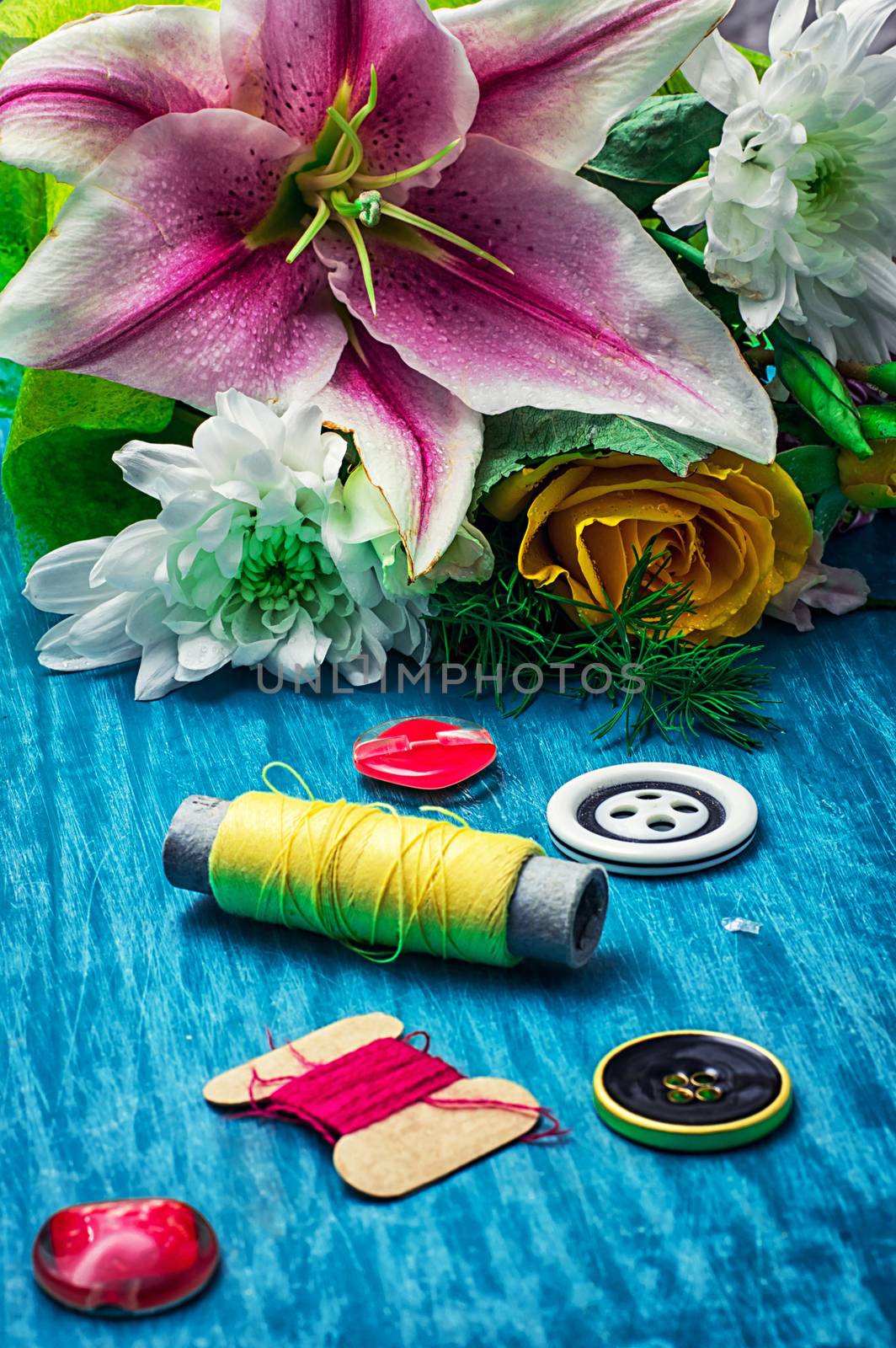 thread and buttons by LMykola