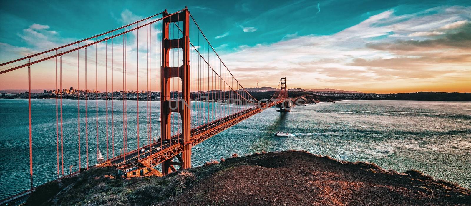 Golden Gate bridge view by JRTBurr
