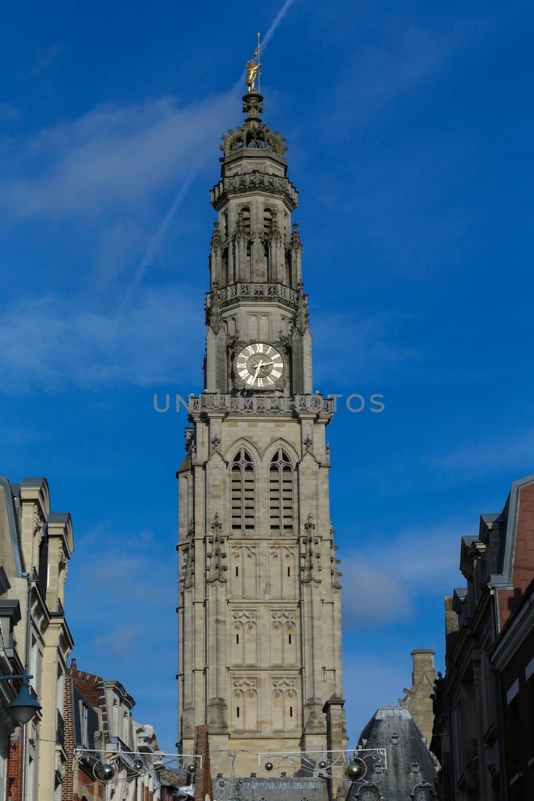 Townhall of Arras by Kartouchken