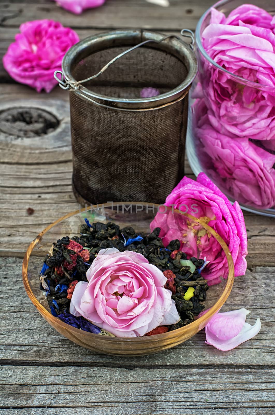 the harvest tea roses tea.The image is tinted