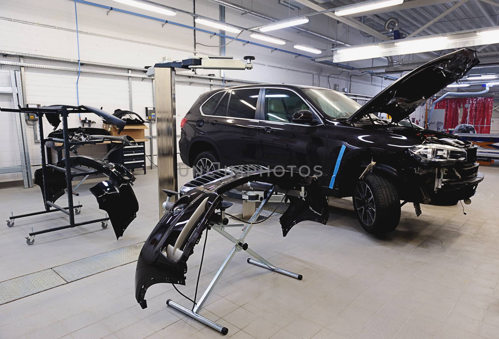 Car ready to paint in big and clean garage