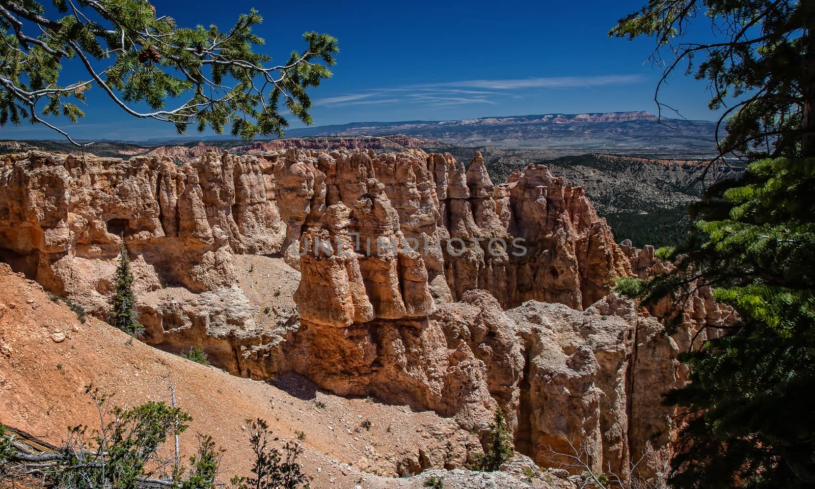 Bryce Canyon National Park in Utah is a marvel of rock formations (hoodoos) hiking trails and scenic views.