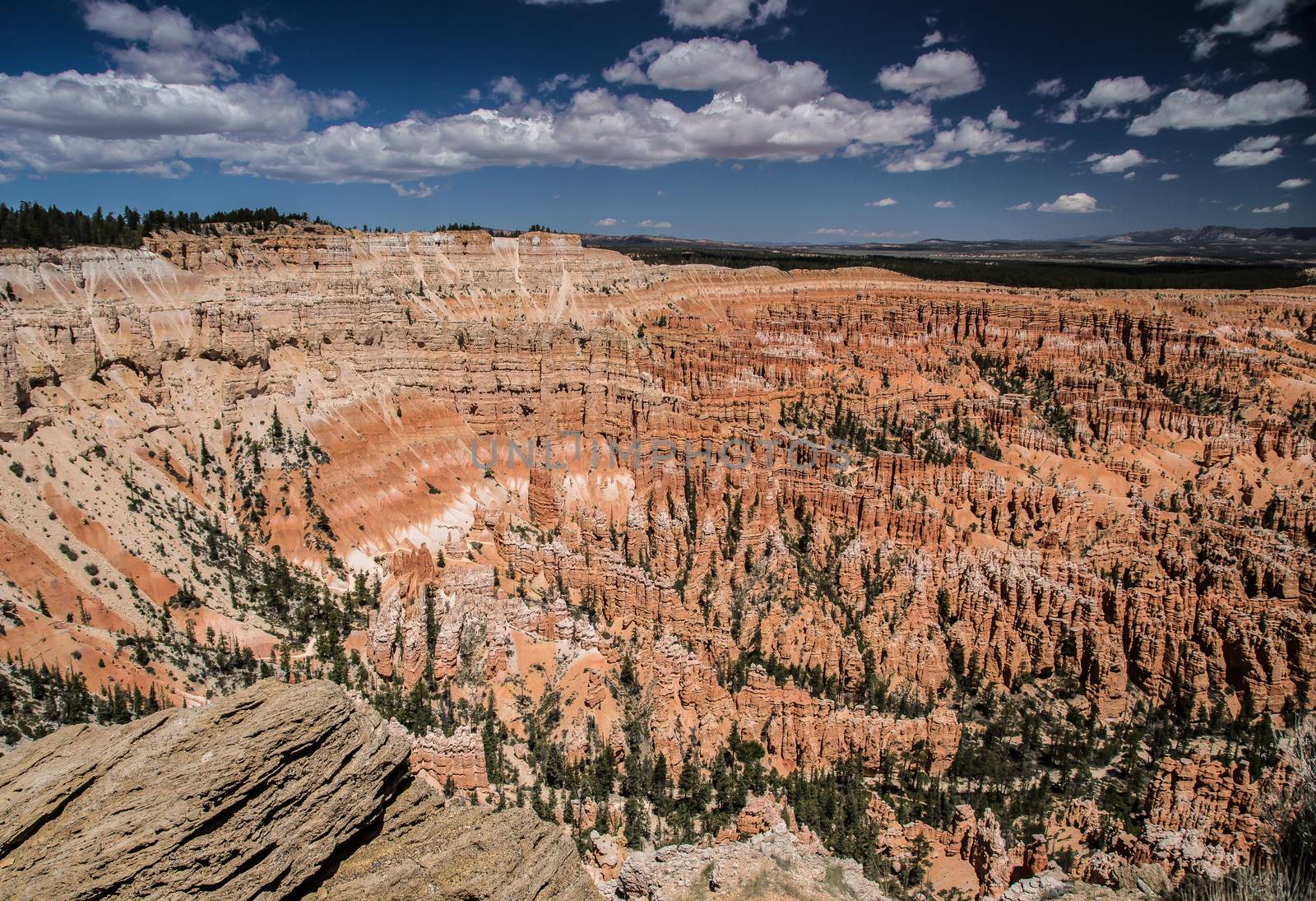 Bryce Canyon National Park in Utah is a marvel of rock formations (hoodoos) hiking trails and scenic views.