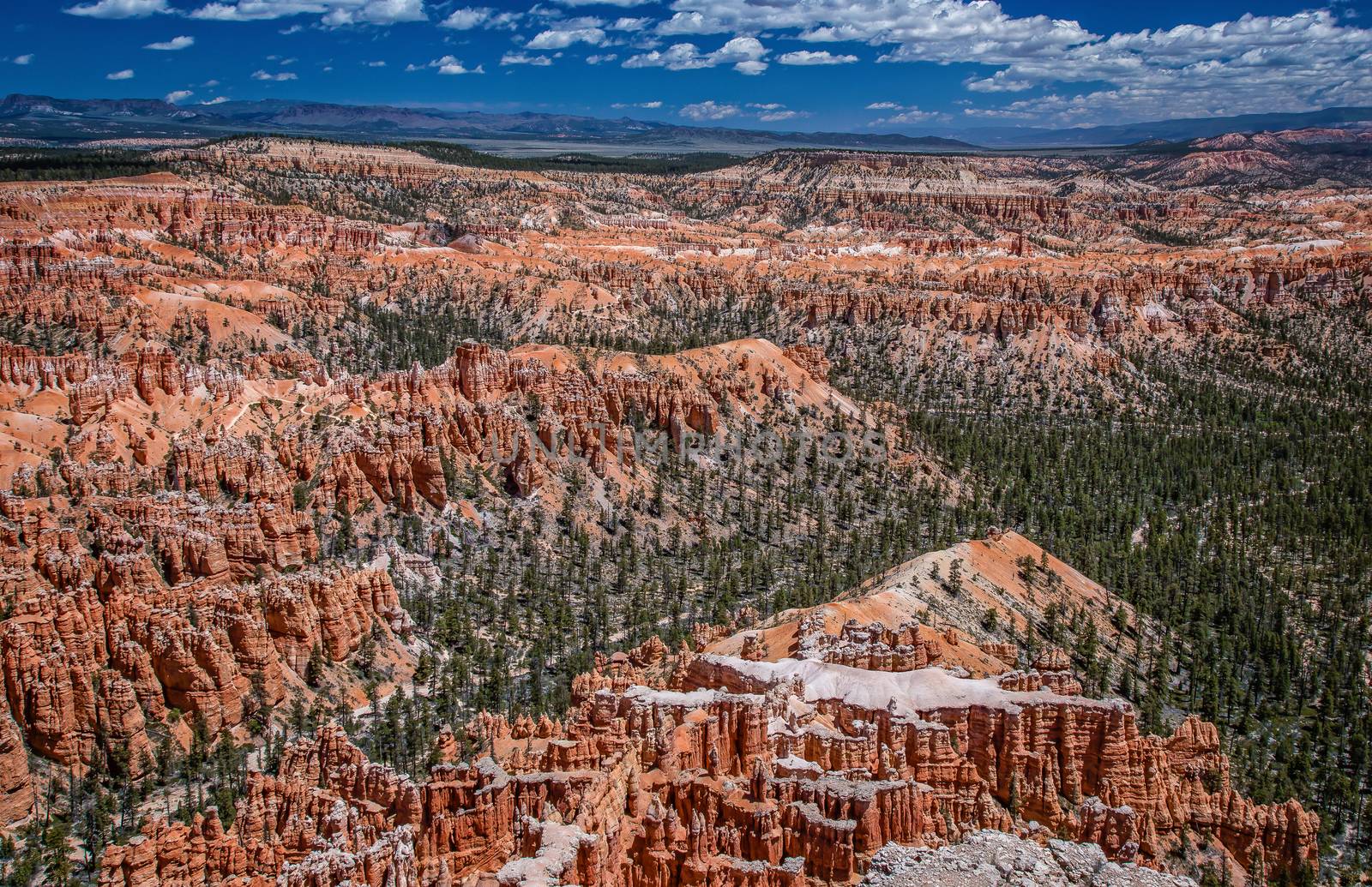 Bryce Canyon National Park in Utah is a marvel of rock formations (hoodoos) hiking trails and scenic views.